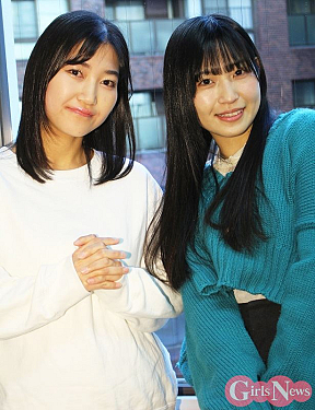 アップアップガールズ（プロレス）　　※左から　らく、鈴木志乃