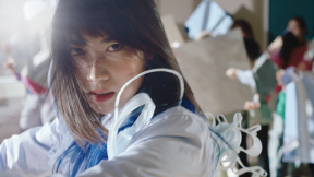 八木仁愛「KANEBO」新ブランド テレビCMより