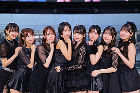 OCHA NORMA　（左から）斉藤円香・窪田七海・西﨑美空・北原もも・米村姫良々・筒井澪心・広本瑠璃・中山夏月姫