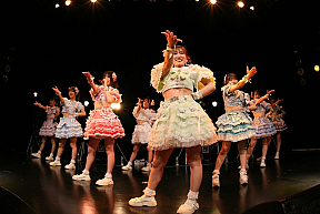 「SUPER☆GiRLS ワンマンライブ 宮崎理奈プロデュース公演 