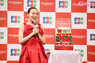 img251225_822_飯豊まりえ