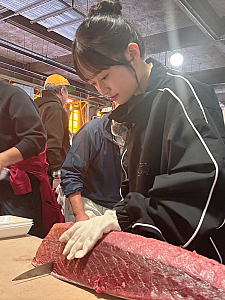 AKB48 花田藍衣「小田原あじ・地魚まつり2025」の様子