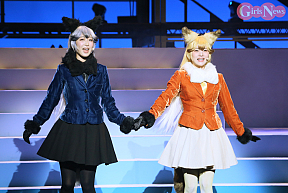 AOI（ギンギツネ）・稲場愛香（キタキツネ）