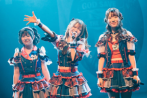 HelloYouthワンマンライブ「SAY! HELLO」より