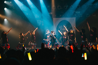 HelloYouthワンマンライブ「SAY! HELLO」より