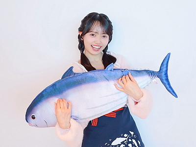AKB48 花田藍衣お魚のぬいぐるみと