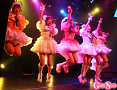 「LinQ 跳ねるならね♡うまYearライブ」より