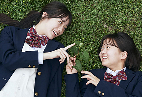 映画『ザッケン！』より