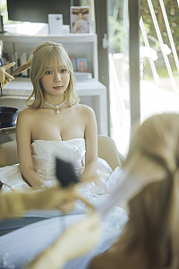 奥ゆい1st写真集『ゆいゆい』アザーカット