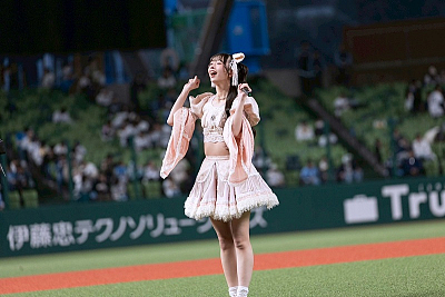 三品瑠香
