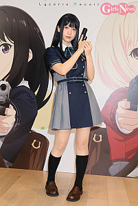 伊織もえ