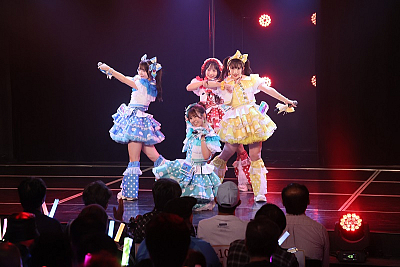 相川、倉島、鈴木恋、原