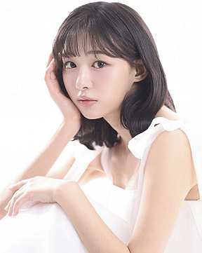 我妻ゆりか