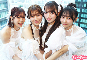 SUPER☆GiRLS（左から）竹内、坂林、田中、柏