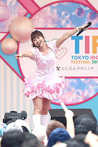佐々木彩夏