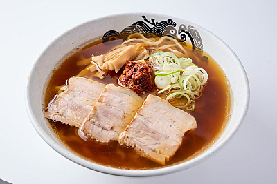 東京ラーメンストリート限定「辛醤油らーめん」