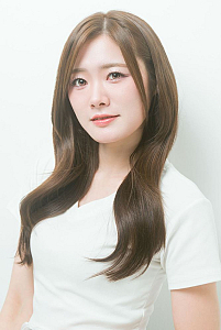 長谷川玲奈