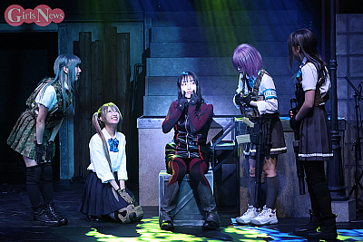 『リトルアーモリー THE STAGE〜銃声は、遠雷に重なる〜』より