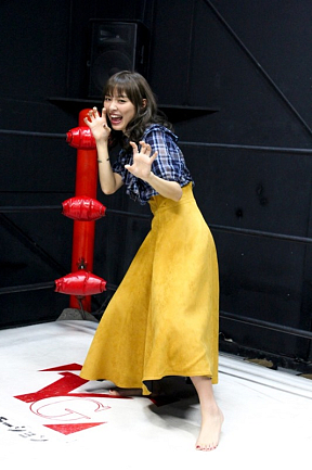 内田理央
